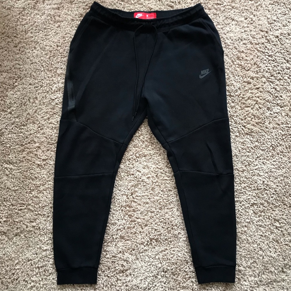 Nike Tech Fleece Joggers Black Size Large